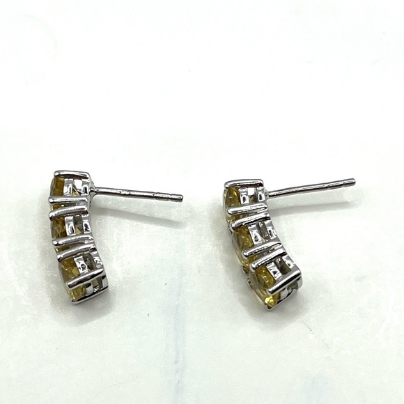 Sterling Silver 925 Yellow Gemstone Stud Earrings. 3 Gemstones Prong Set - Picture 10 of 11